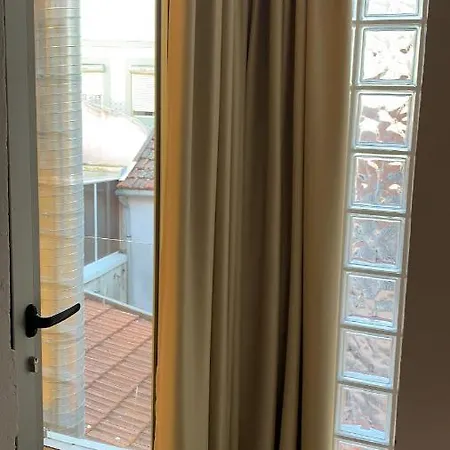 Casa de hóspedes Quimpecável Figueira da Foz